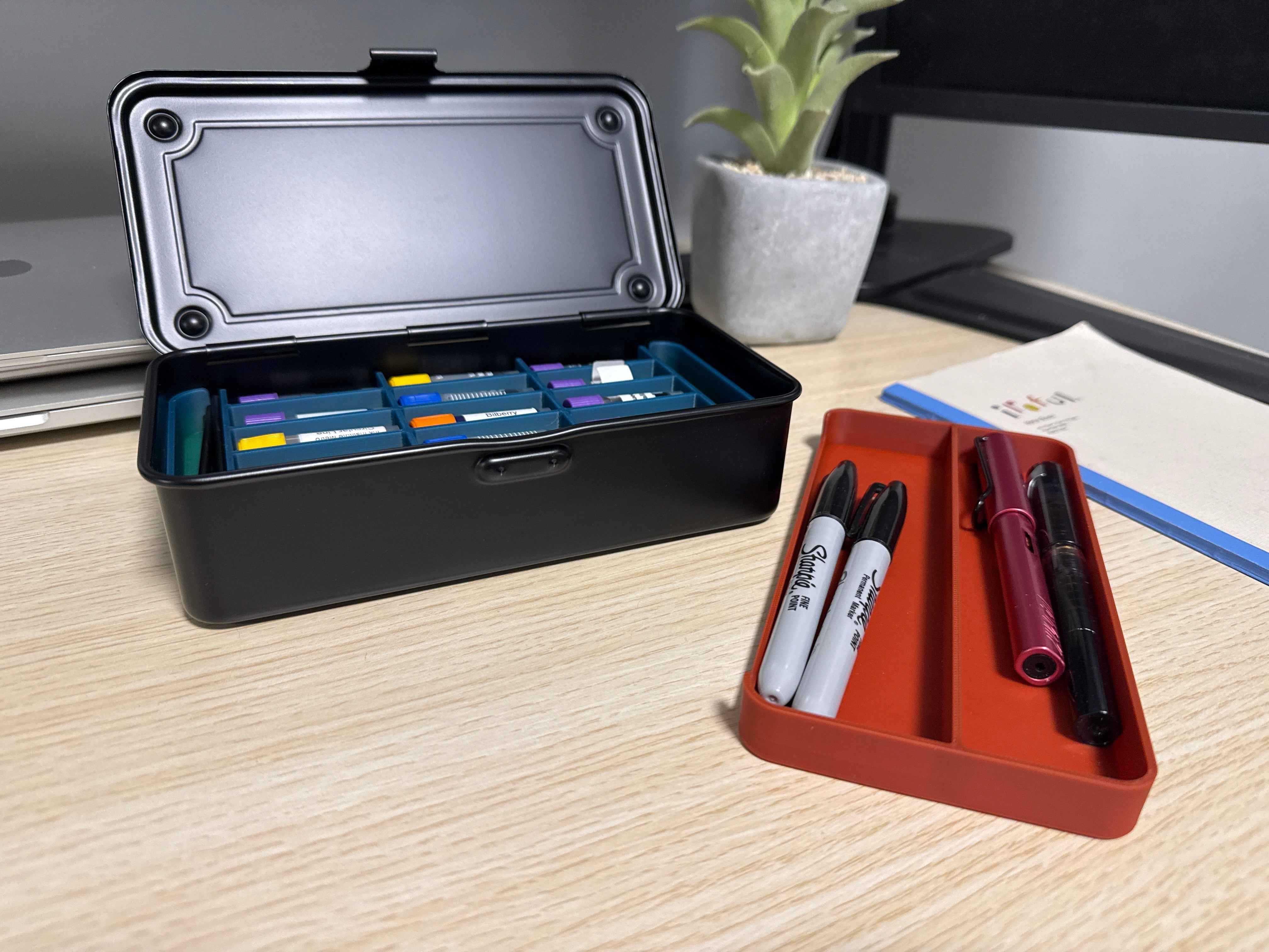 Toyo Steel T-190 Stackable Toolbox | Circumflux Stationery